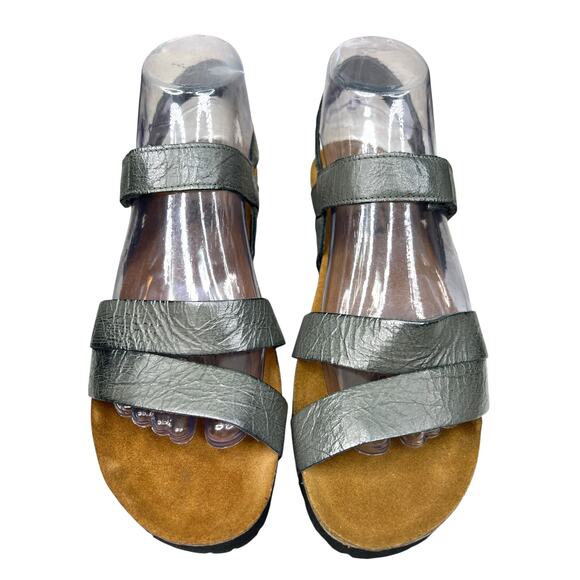 NAOT Women’s Kayla Metallic Grey Wedge Sandal Size 40 US 9 - Picture 7 of 11